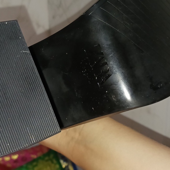 SOLD Zara - Picture 8 of 11